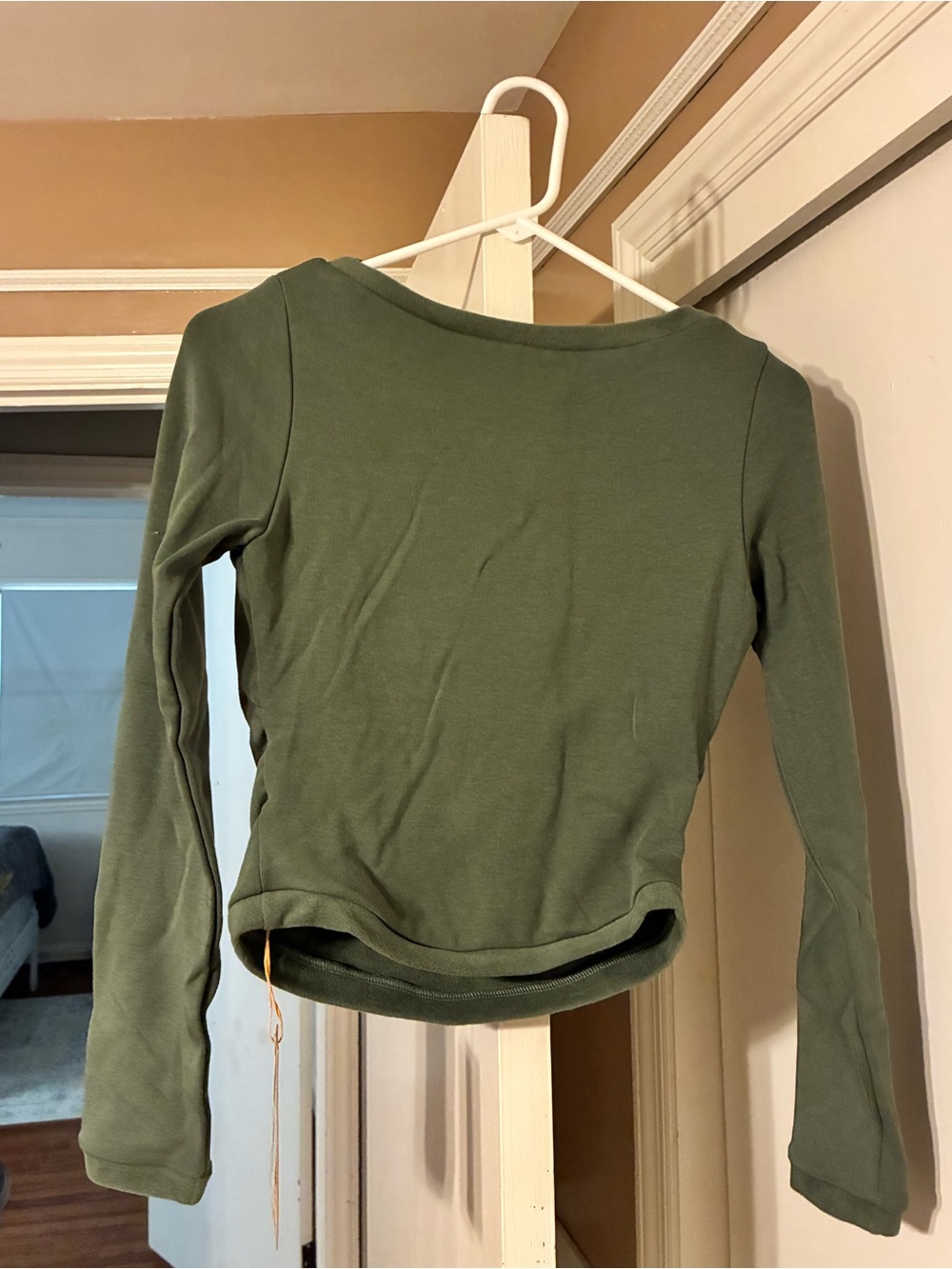 OGL Olive Green Long Sleeve Scoop-Neck Cropped Top